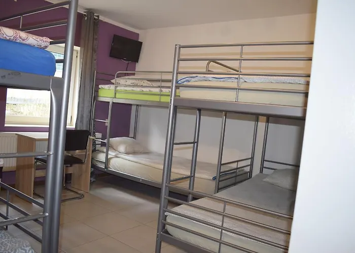 Bielany Bed Hostel *
