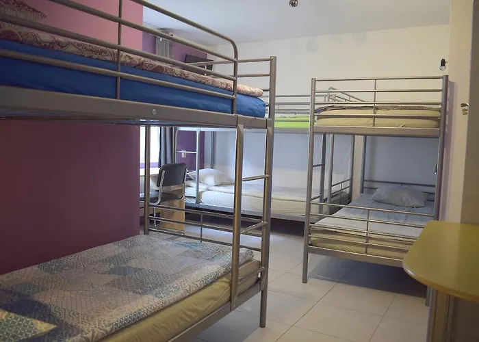 Auberge de jeunesse Bielany Bed *